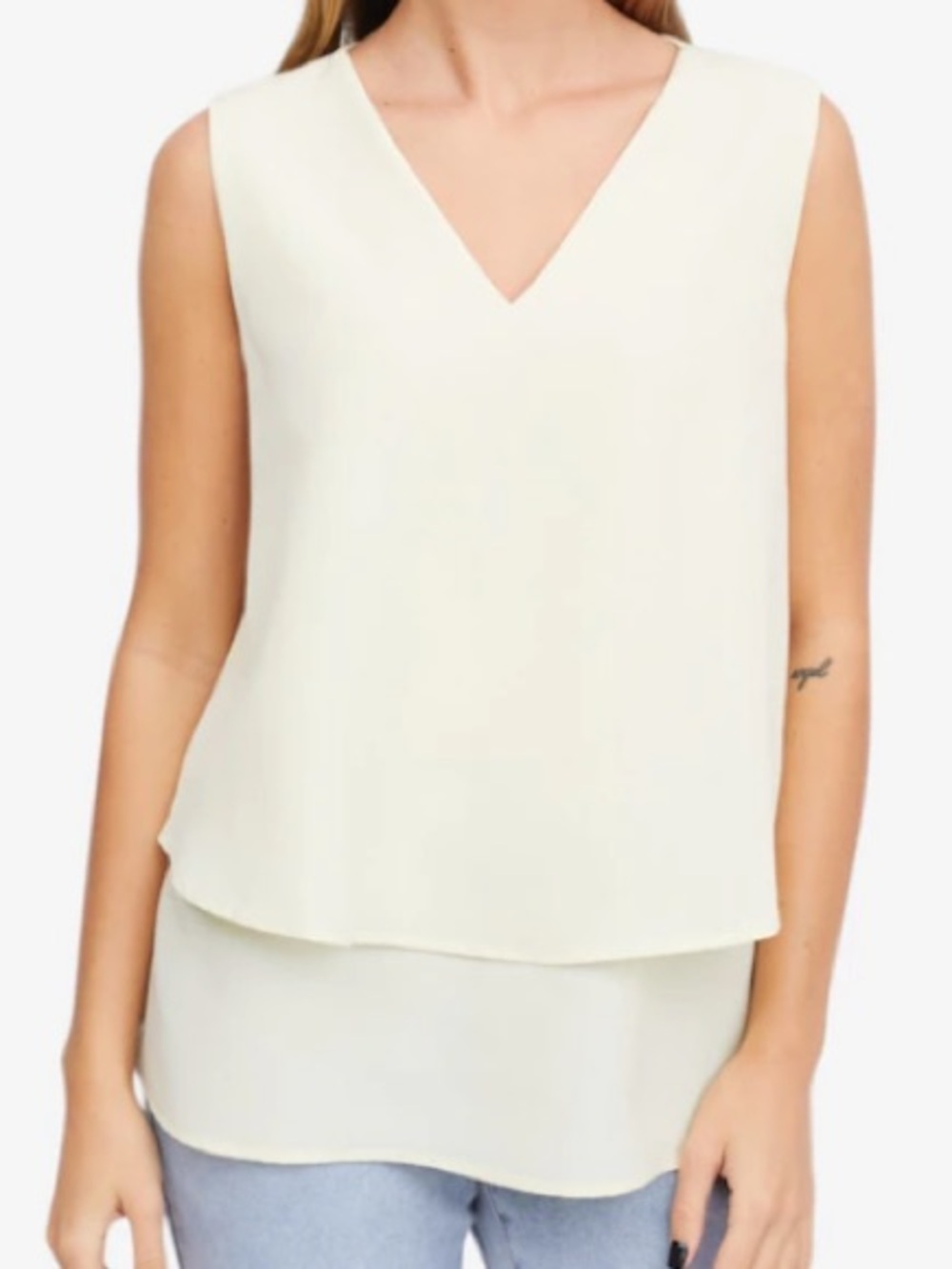 Sleeveless V-Neck Layered Tank Top - light yellow - Picture 3 of 5